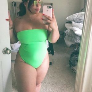 FashionNova Miami vibes one piece